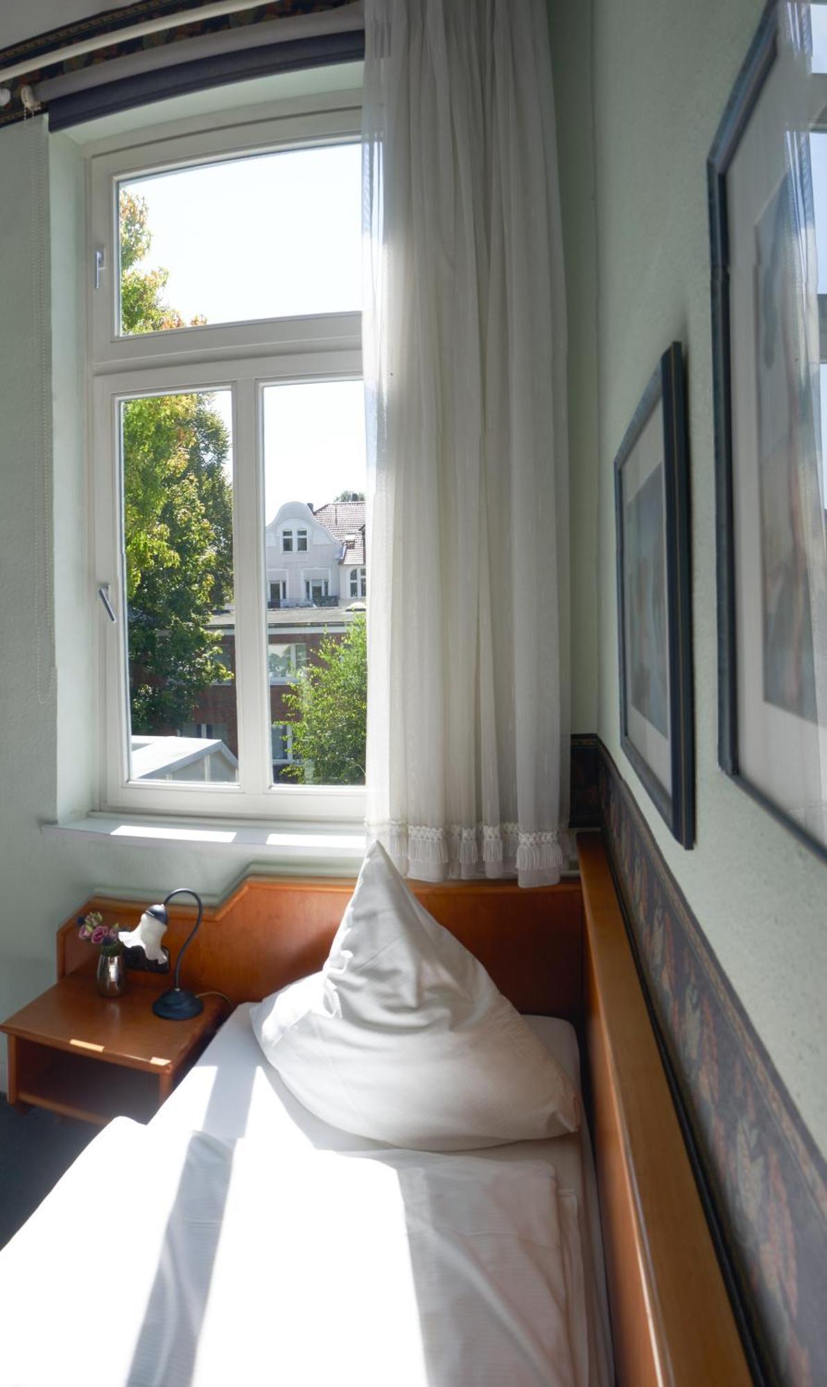 Pension Am Sueltebrunnen Bad Oeynhausen Ngoại thất bức ảnh